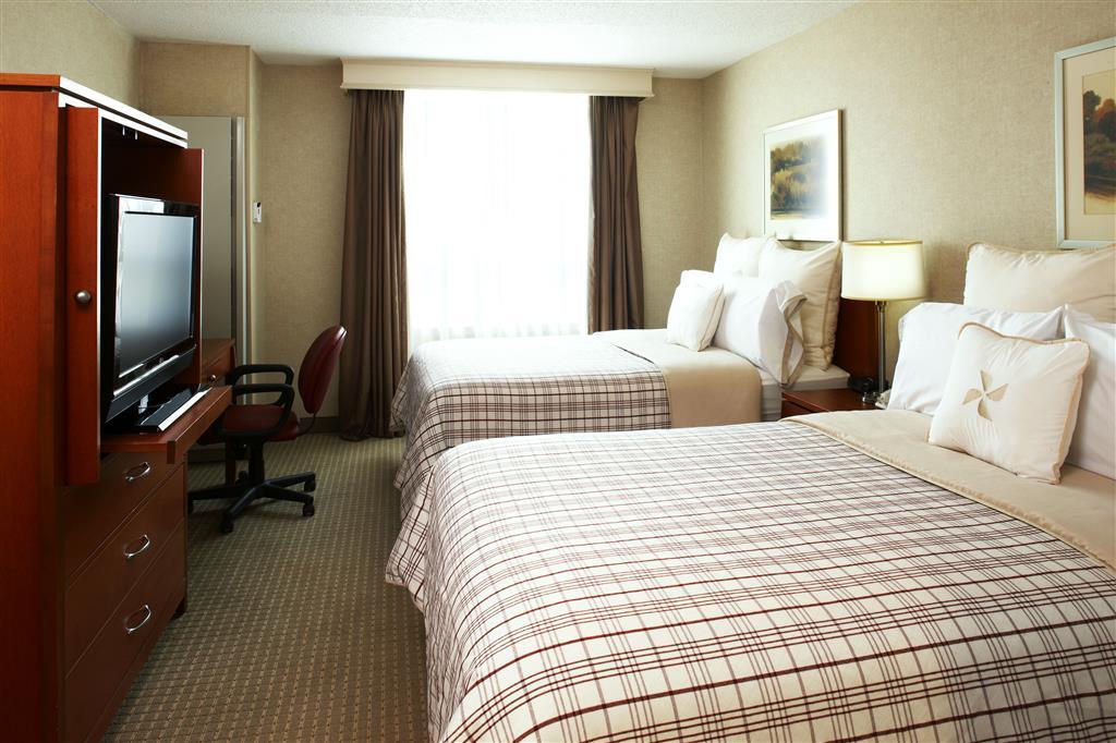 Four Points By Sheraton Charlotte Room photo